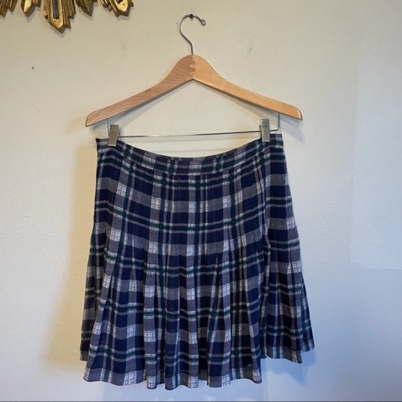 Joie Silk Plaid Pleated Mini Skirt - Picture 9 of 11